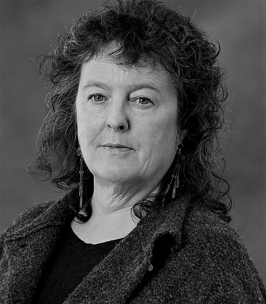 Standing Female Nude poem - Carol Ann Duffy